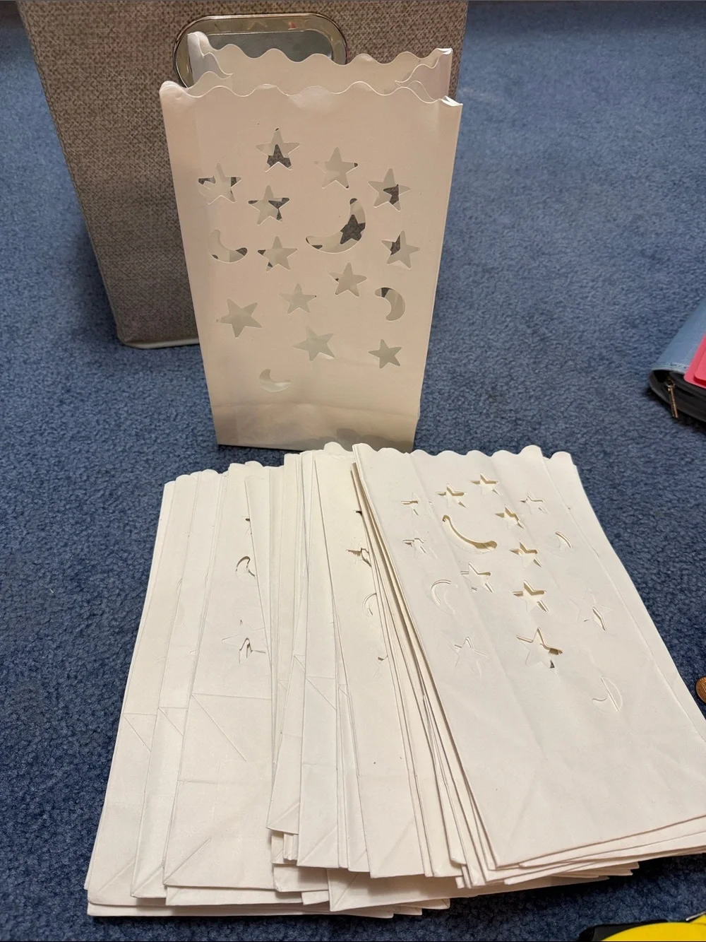 Source Unknown White Star & Moon Luminary Bags - Pack of Cutout Favor Bags 40-50